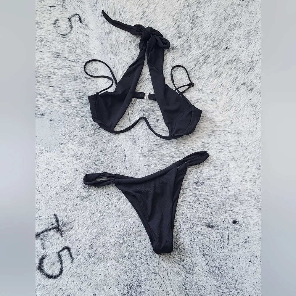 SOLD!!NWOT Bikini Size Large - Picture 2 of 8